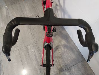 Used Trek Madone 9.5 2018 2018 Road & Gravel — image 5 of 7