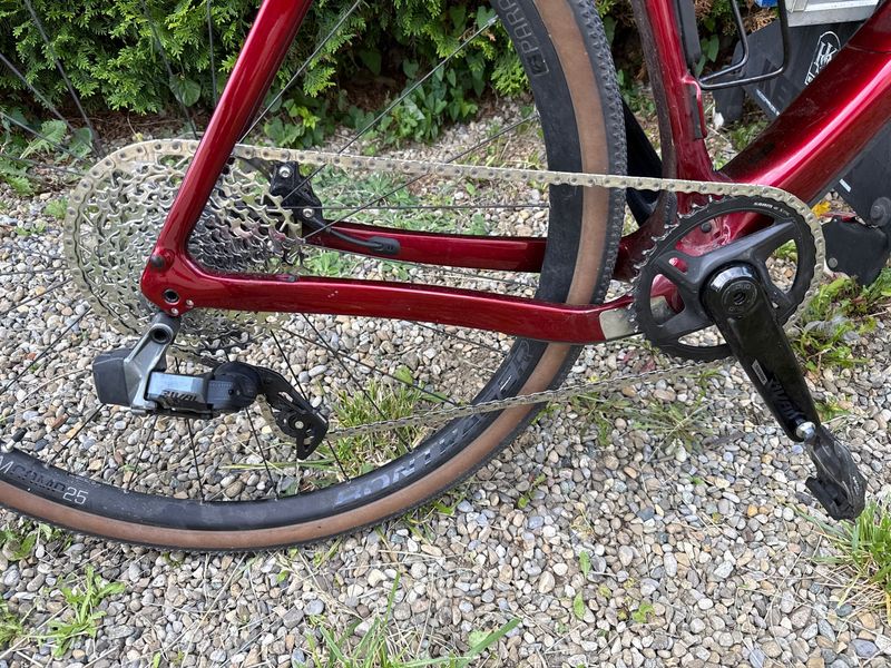 Tweedehands Trek Checkpoint SL 6 eTap 2022 2022 Road & Gravel — afbeelding 3 van 3