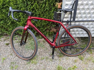 Tweedehands Trek Checkpoint SL 6 eTap 2022 2022 Road & Gravel — afbeelding 2 van 3