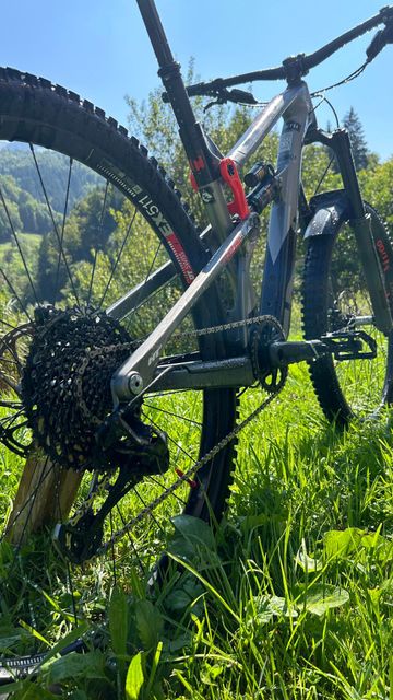 Used Intense Carbine SRAM X01 Eagle 2020 Mountainbike, Light Gray — image 3 of 5