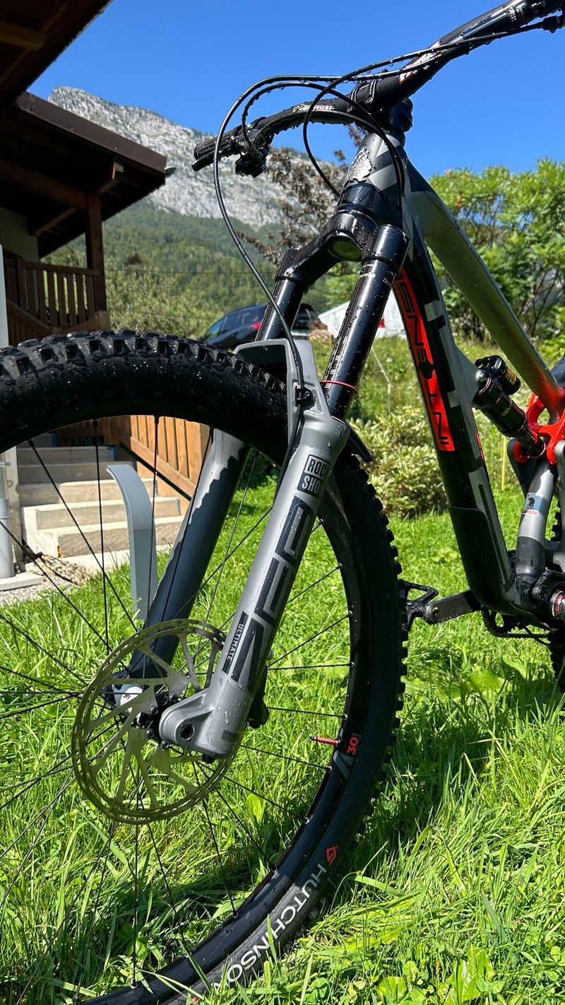 Used Intense Carbine SRAM X01 Eagle 2020 Mountainbike, Light Gray — image 2 of 5