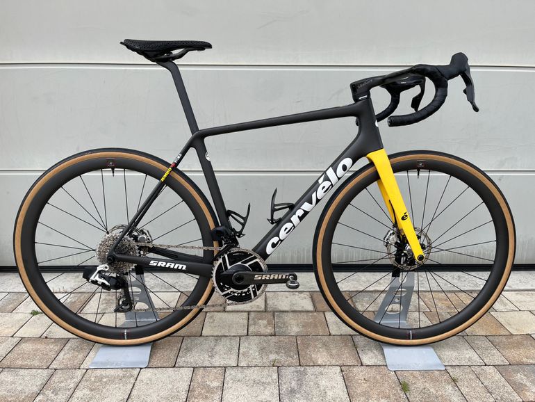Used Cervélo R5 Red AXS 2026 2026 Road & Gravel, Black — image 1 of 6