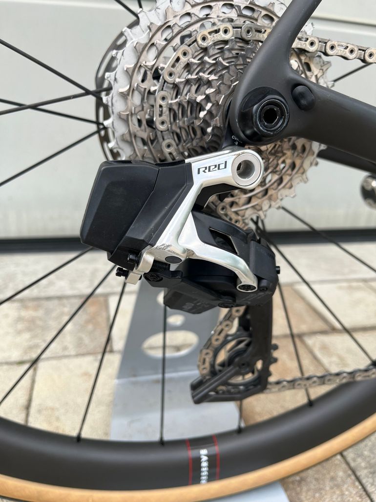 Used Cervélo R5 Red AXS 2026 2026 Road & Gravel, Black — image 2 of 6