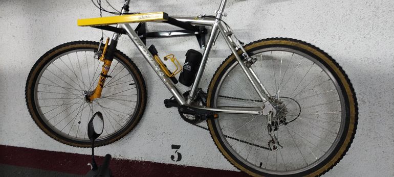 Boomerang Bicicleta Montaña BOOMERANG 1992 Mountainbike de segunda mano, Gris claro — imagen 2 de 9