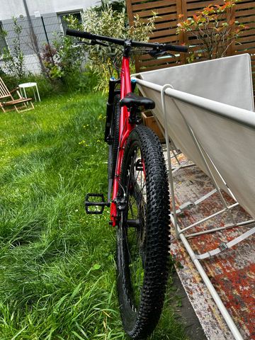 Used KU Bikes Custom Shimano Deore 2026 Mountainbike, Red — image 7 of 10