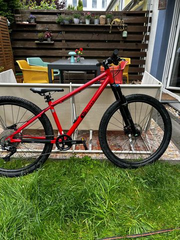 Used KU Bikes Custom Shimano Deore 2026 Mountainbike, Red — image 2 of 10