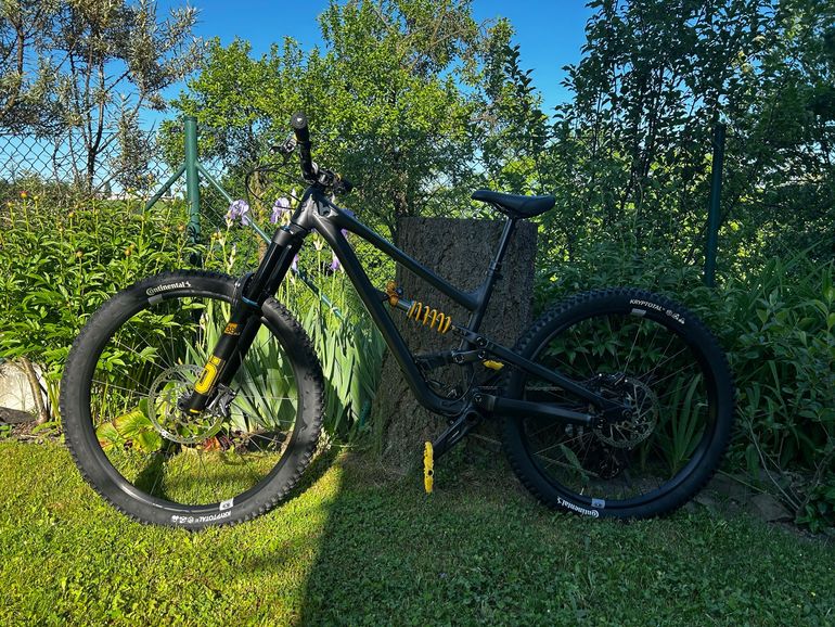 Used YT Industries Capra 29 CORE 3 AL 2025 2025 Mountainbike, Black — image 2 of 12