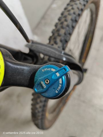Used Megamo Custom Shimano Deore XT 2018 Mountainbike, Black — image 7 of 17