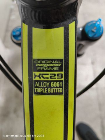 Used Megamo Custom Shimano Deore XT 2018 Mountainbike, Black — image 8 of 17