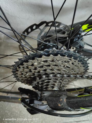 Used Megamo Custom Shimano Deore XT 2018 Mountainbike, Black — image 16 of 17