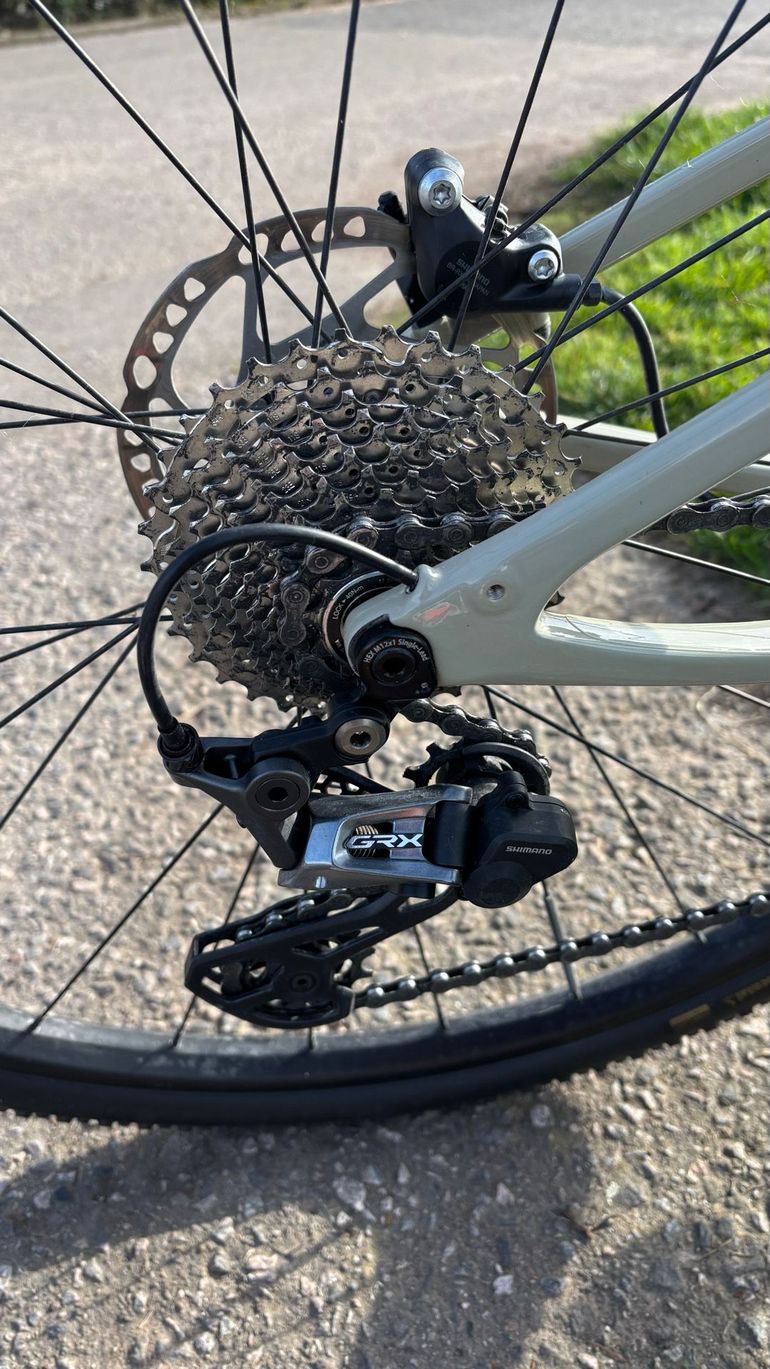 Used Cannondale Topstone Carbon 3 L 650b 2023 2023 Road & Gravel, Black — image 7 of 10