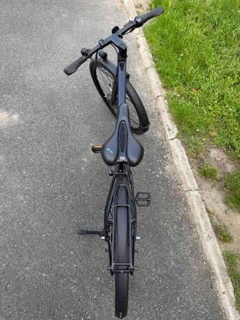 Used Canyon Commuter 6 mid-step 2024 2024 Urban, Black — image 8 of 21