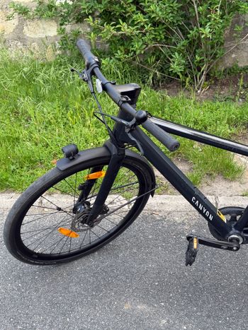 Used Canyon Commuter 6 mid-step 2024 2024 Urban, Black — image 10 of 21