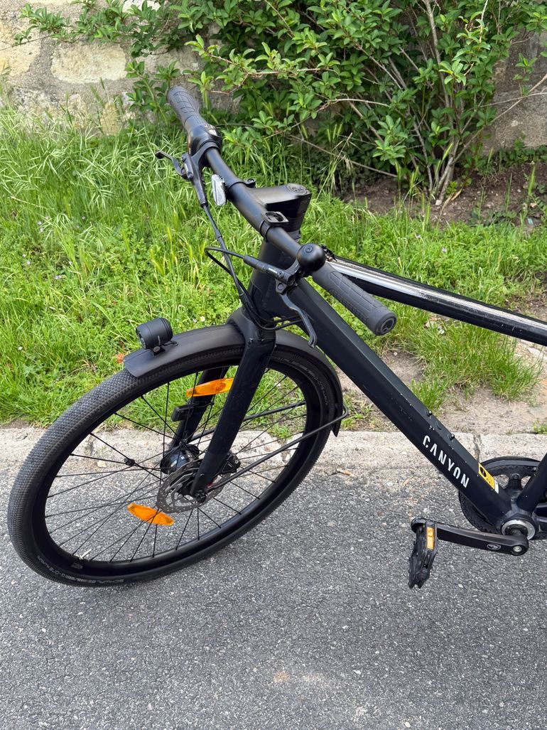 Used Canyon Commuter 6 mid-step 2024 2024 Urban, Black — image 10 of 21