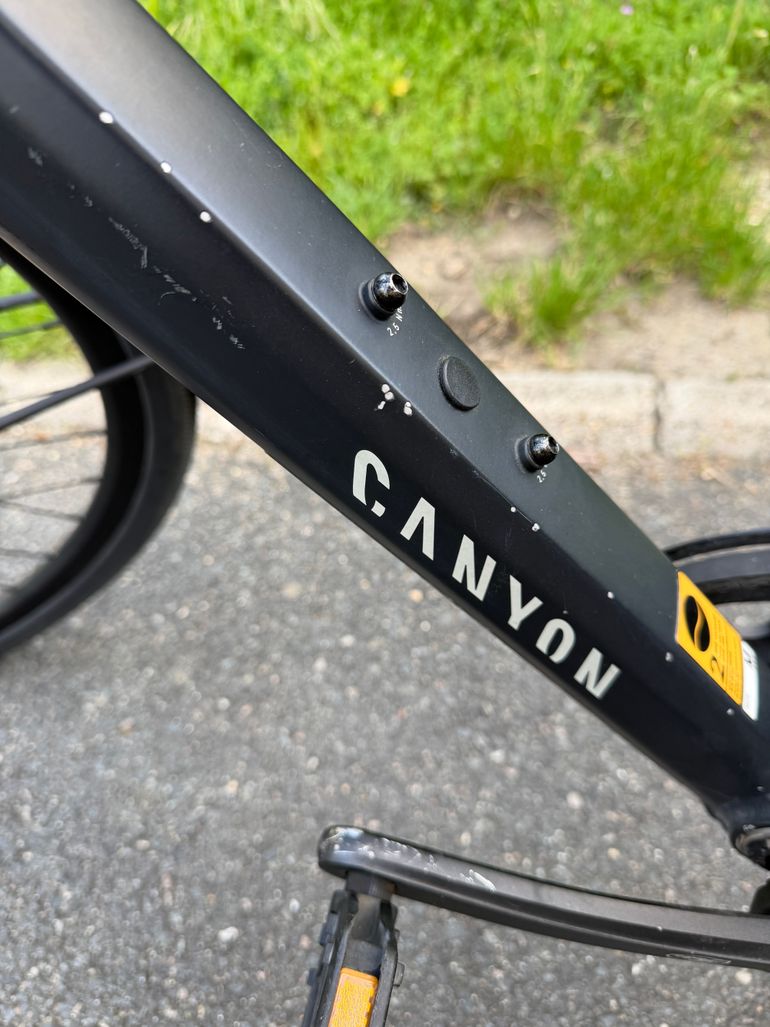 Used Canyon Commuter 6 mid-step 2024 2024 Urban, Black — image 2 of 21