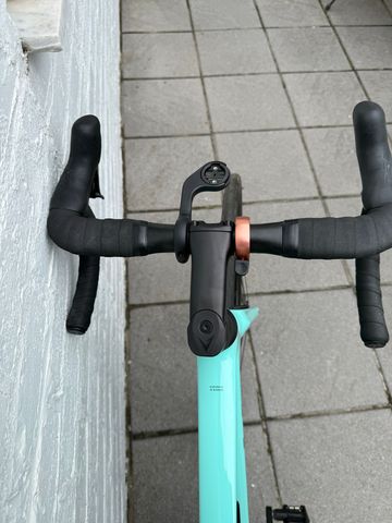 Brugt Bianchi Sprint 105 Di2 2025 2025 Road & Gravel — billede 7 af 11