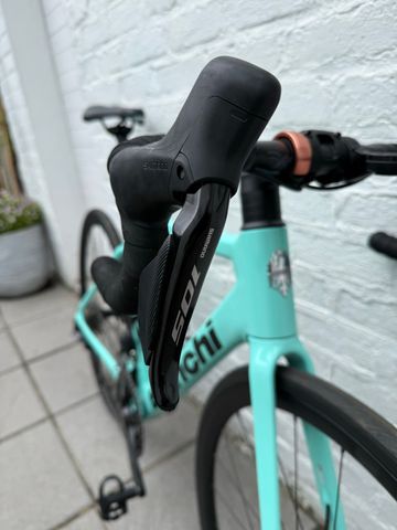 Brugt Bianchi Sprint 105 Di2 2025 2025 Road & Gravel — billede 5 af 11