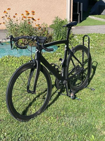 Brugt Pinarello DOGMA F8 2018 2018 Road & Gravel — billede 1 af 8