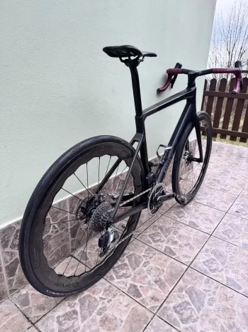 Used Rose Reveal 06 Red eTap AXS 2024 2024 Road & Gravel, Black — image 4 of 7