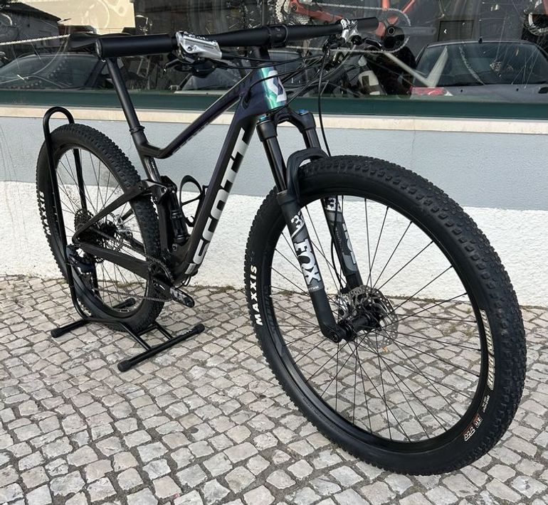 Used Scott Scott Spark RC 900 Team Issue 2021 Mountainbike, Green — image 4 of 14