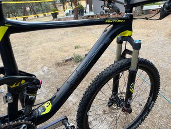 Used Giant Anthem 27.5 2 2016 2016 Mountainbike, Negro — image 4 of 12