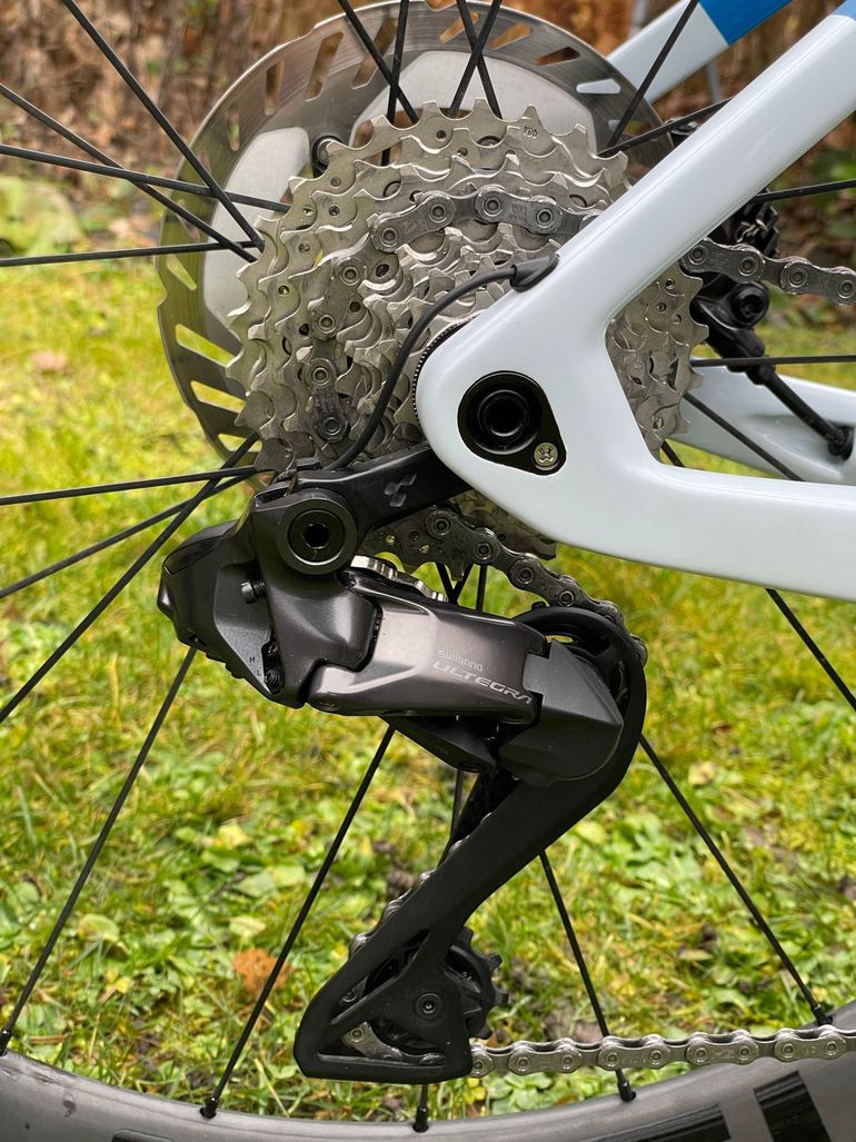 Used CUBE LITENING AERO C:68X RACE 2024 2024 Road & Gravel, White — image 7 of 12