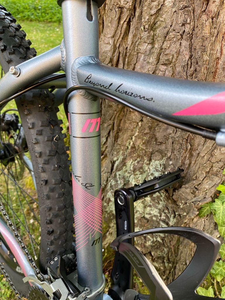 Used Morrison Morrison Custom Shimano Acera 2018 Mountainbike, Hellgrau — image 8 of 13