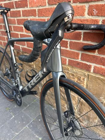 Used Trek Émonda SL 6 Pro 2021 2021 Road & Gravel, Hellgrau — image 5 of 11