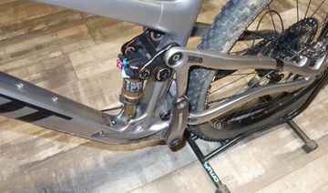 Gebrauchtes Pivot TRAIL 429 Pro XT/XTR 2024 2024 Mountainbike, Hellgrau, 29 — Bild 6 von 9