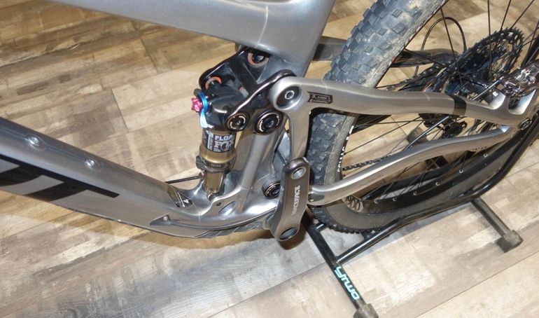 Used Pivot TRAIL 429 Pro XT/XTR 2024 2024 Mountainbike, Hellgrau, 29 — image 6 of 9