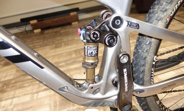 Gebrauchtes Pivot TRAIL 429 Pro XT/XTR 2024 2024 Mountainbike, Hellgrau, 29 — Bild 7 von 9