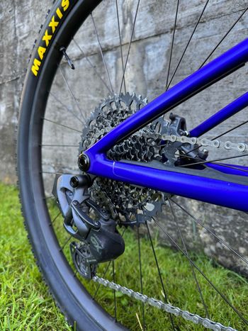 Used Specialized Epic 8 Comp 2025 2025 Mountainbike, Purple — image 3 of 9