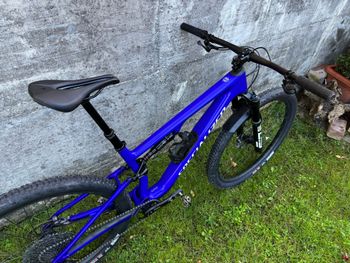 Used Specialized Epic 8 Comp 2025 2025 Mountainbike, Purple — image 4 of 9
