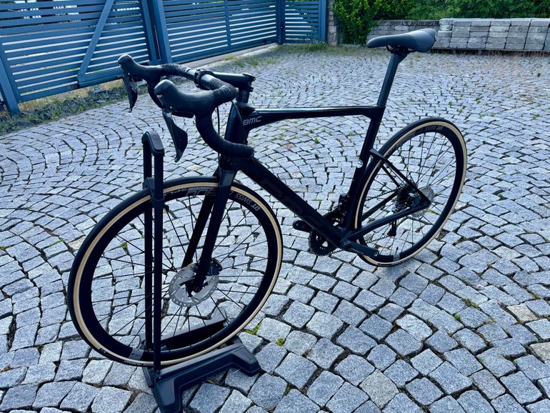 Used BMC Roadmachine 02 ONE 2020 2020 Road & Gravel, Schwarz — image 4 of 18