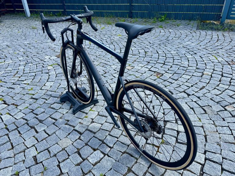 Used BMC Roadmachine 02 ONE 2020 2020 Road & Gravel, Schwarz — image 7 of 18