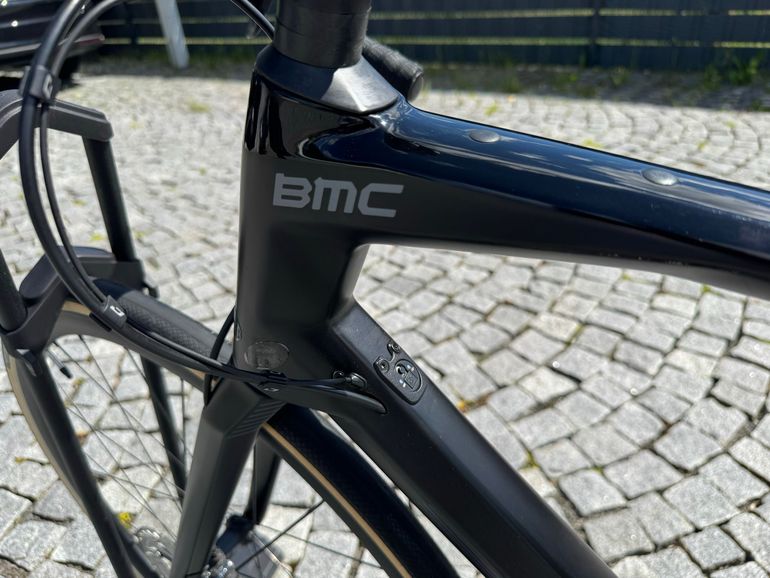 Used BMC Roadmachine 02 ONE 2020 2020 Road & Gravel, Schwarz — image 11 of 18