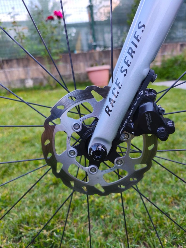 Used Megamo PULSE ELITE 12 SH12 2024 2024 Road & Gravel, White — image 8 of 10