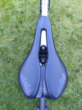 Used Megamo PULSE ELITE 12 SH12 2024 2024 Road & Gravel, White — image 6 of 10