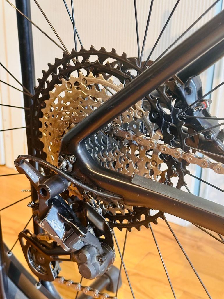 Used Focus Raven Shimano Deore XT 2021 Mountainbike, Schwarz — image 3 of 9
