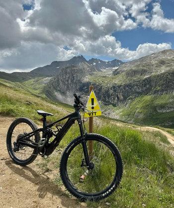 Used Giant Trance X Advanced, E+ Elite 1 2023 2023 Mountainbike, Schwarz, 27.5 — image 5 of 5