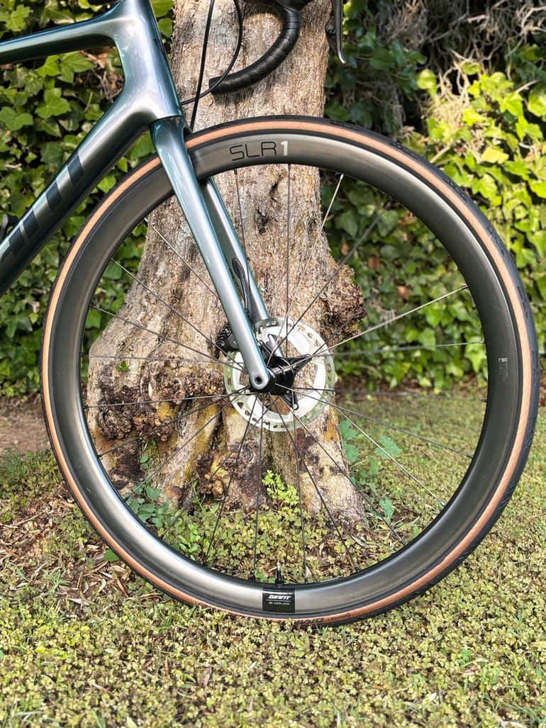 Used Giant Tcr Shimano Ultegra Di2 2023 Road & Gravel, Hellgrau — image 4 of 7