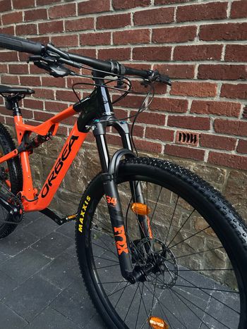 Used Orbea OCCAM H10 2023 2023 Mountainbike, Orange, 29 — image 4 of 10