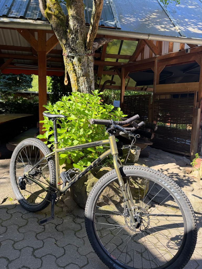Used Kona Unit X 2020 2020 Mountainbike, Orange — image 1 of 6