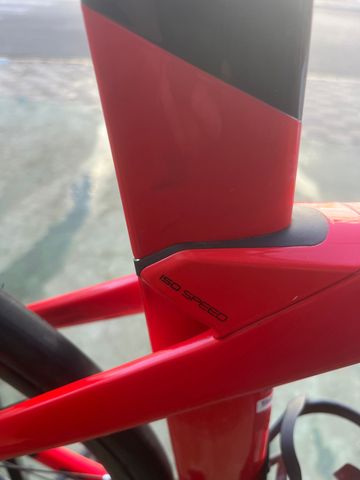 Gebrauchtes Trek Madone SL 6 2021 2021 Road & Gravel, Rot — Bild 4 von 17