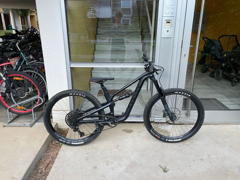 Used Canyon Spectral AL 5.0 2019 2019 Mountainbike, Black, 27.5 — image 1 of 11