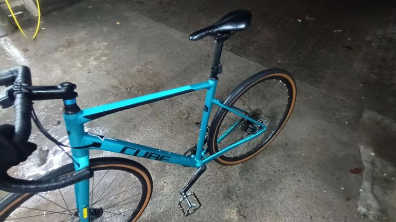 Used CUBE NUROAD EX 2023 2023 Road & Gravel, Blue — image 3 of 3