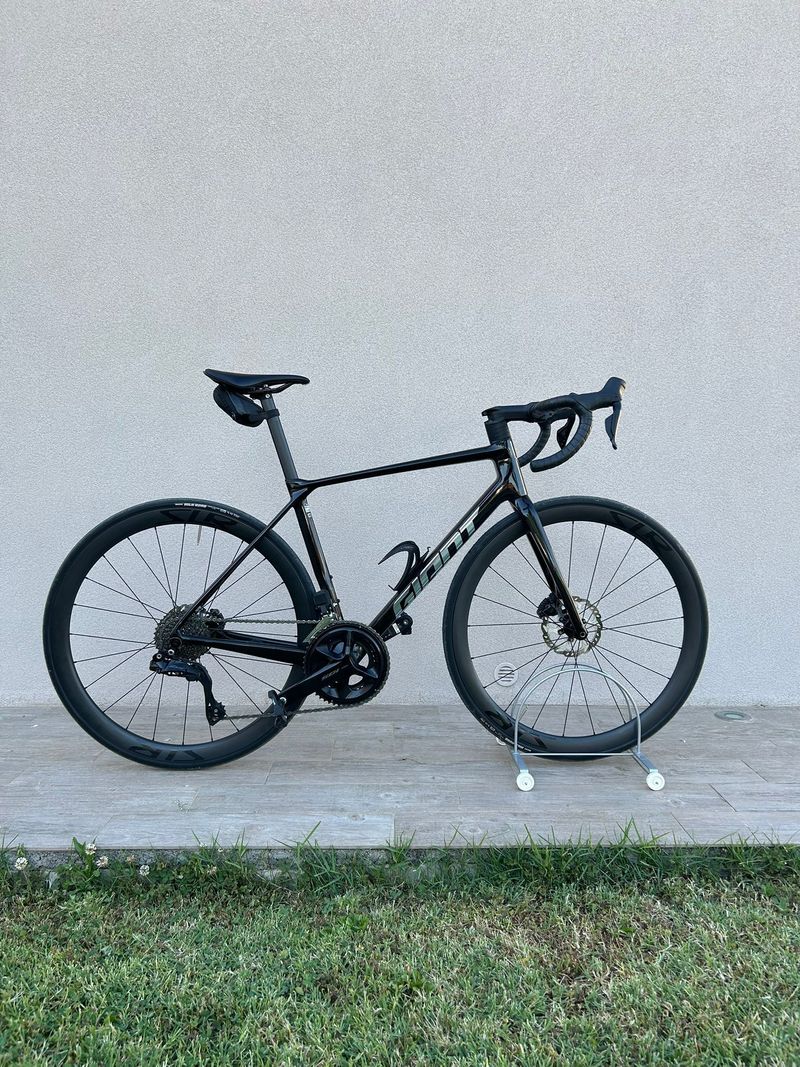 Giant TCR Advanced Pro 1 Di2 2025 2025 Road & Gravel d'occasion