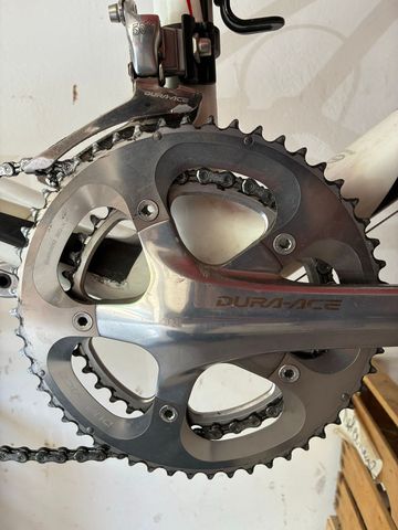 Used Trek Madone 6.9 2010 2010 Road & Gravel, White — image 3 of 4