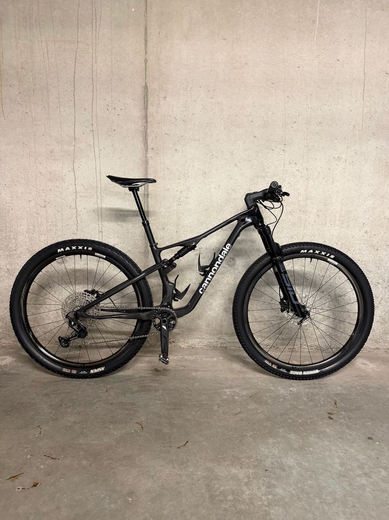 Used Cannondale Scalpel 4 2024 2024 Mountainbike, Negro — image 1 of 6