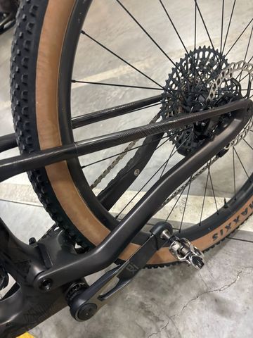 Brugt Orbea OIZ M-TEAM AXS 2025 Frameset 2025 Mountainbike — billede 7 af 12